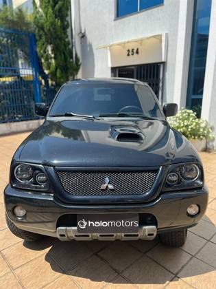 MITSUBISHI L200 2.5 SPORT HPE 4X4 CD 8V TURBO INTERCOOLER DIESEL 4P AUTOMÁTICO MITSUBISHI L200 2.5 SPORT HPE 4X4 CD 8V TURBO INTERCOOLER DIESEL 4P AUTOMÁTICO